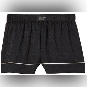 NWT Victoria’s Secret Satin Short